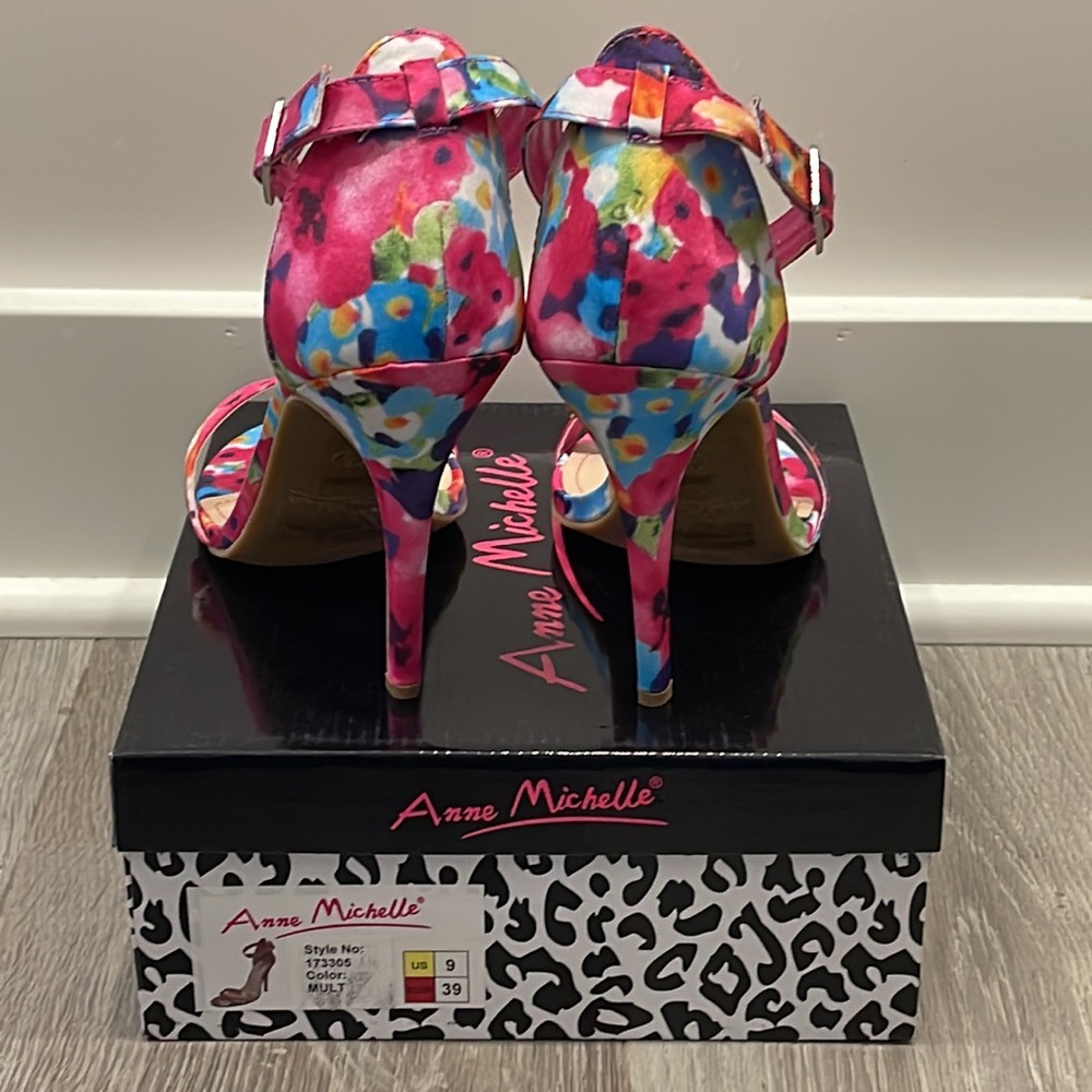 Anne Michelle Floral Pattern 4” Sandal Stiletto-Size 9 Box Included - Picture 6 of 10
